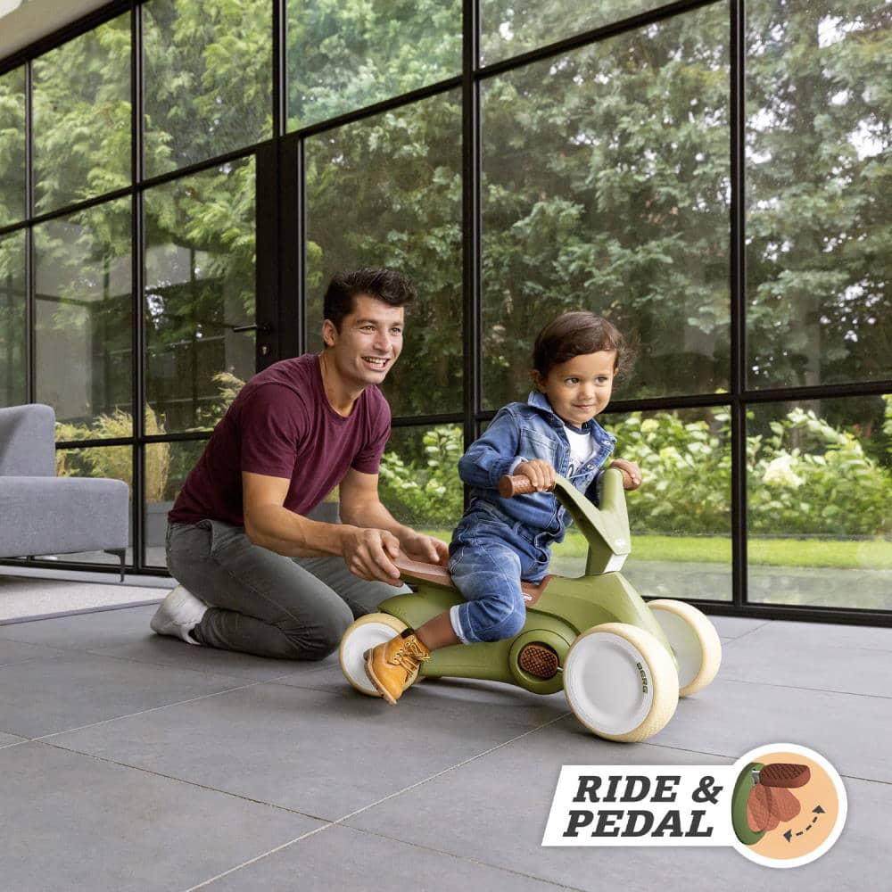 BERG GO² RETRO GREEN ANDADOR EVOLUTIVO A COCHE DE PEDALES